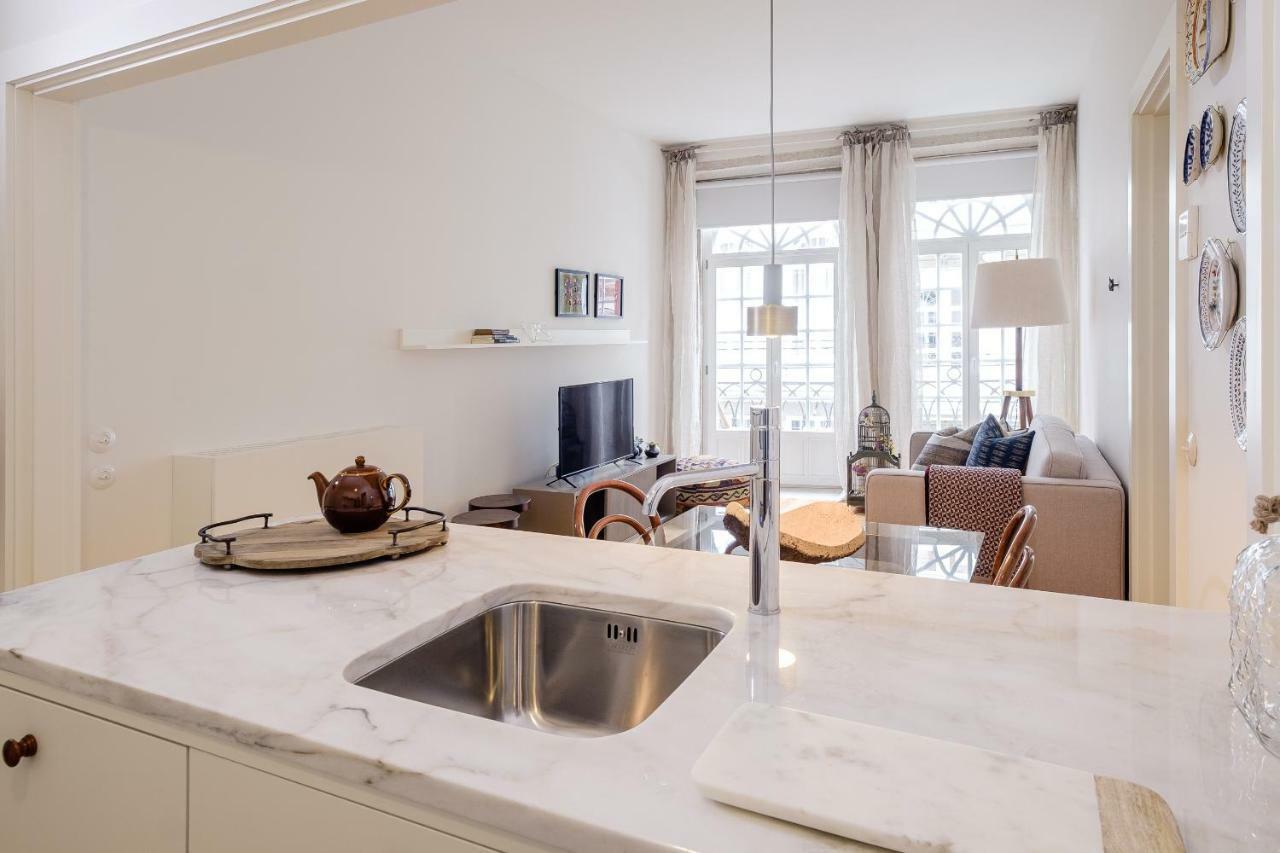 Apartamento Boutique Rentals-flores Plaza In Historical Center Porto
